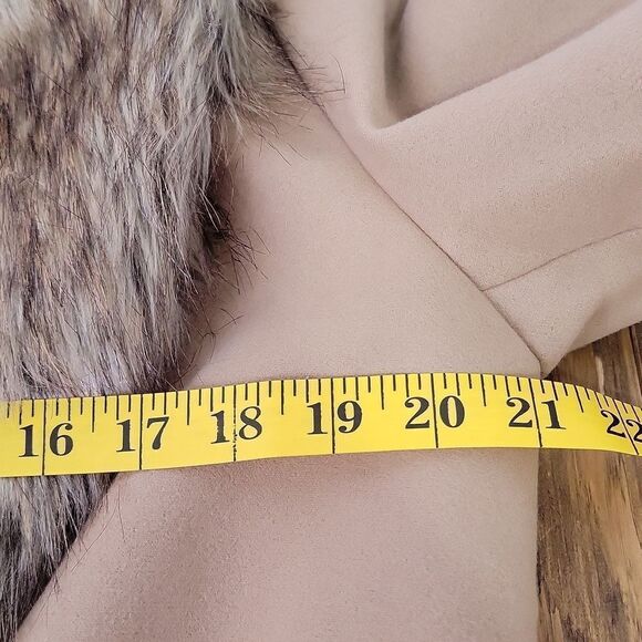 Covington. Contempo Camel Coat with Faux Fur Collar. Size Small. NWT - Picture 9 of 11